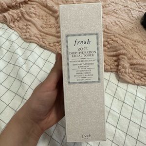 NEW Fresh Rose Deep Hydration Facial Toner